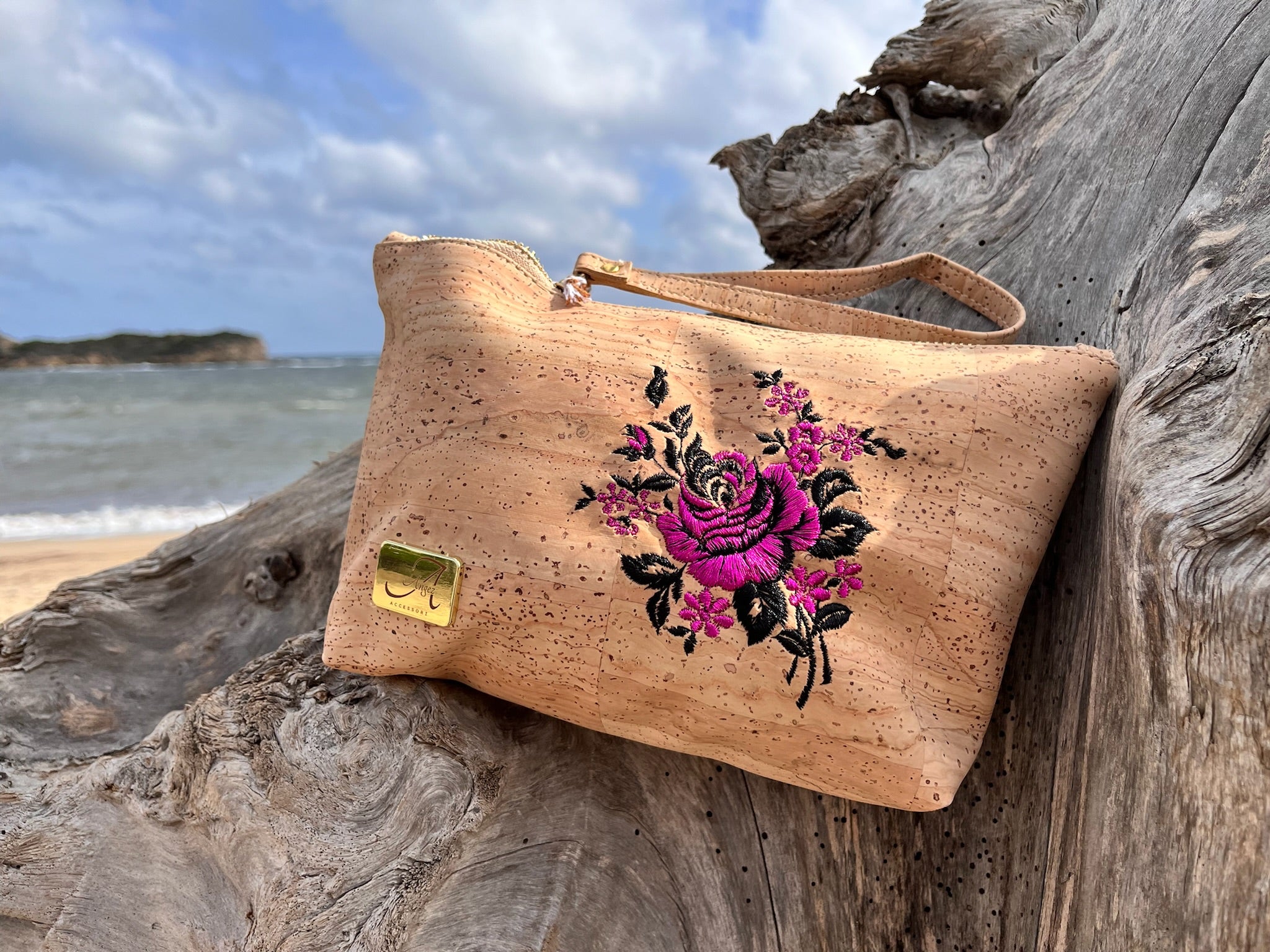 Pochette Alissa – Rosa Ricamata