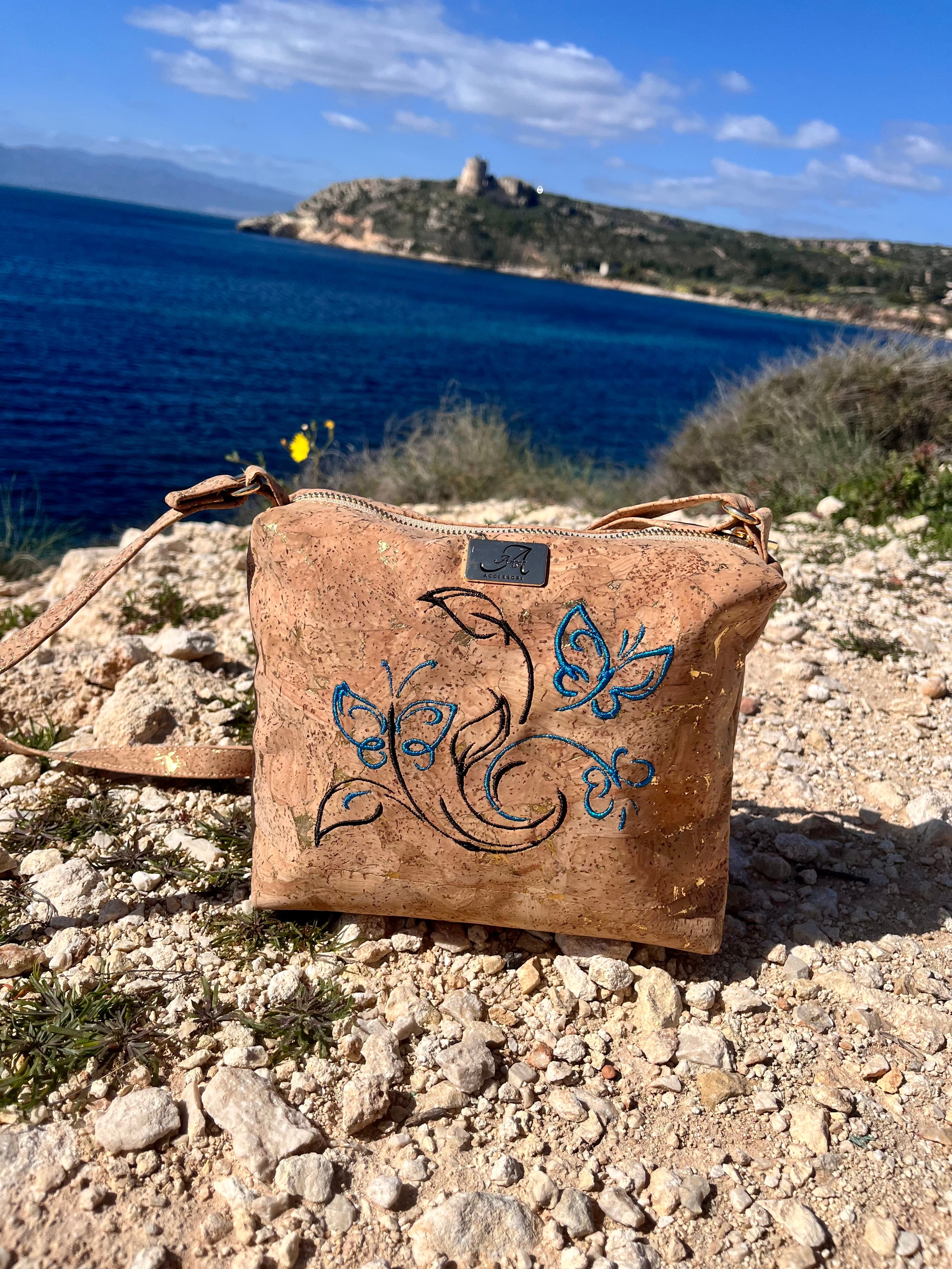 Borsa Aglaia – Farfalle ricamate