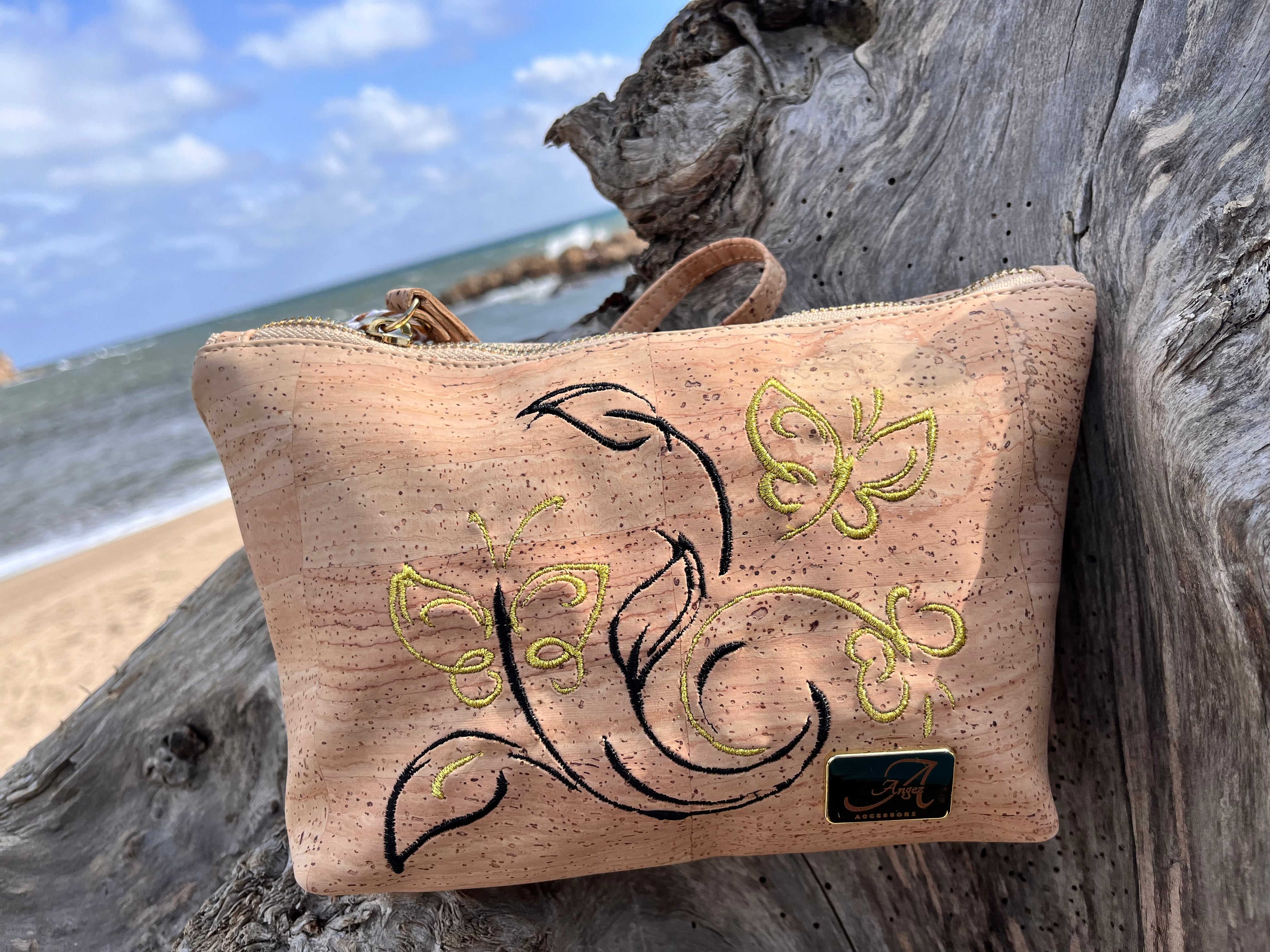 Pochette Alissa – Farfalle ricamate