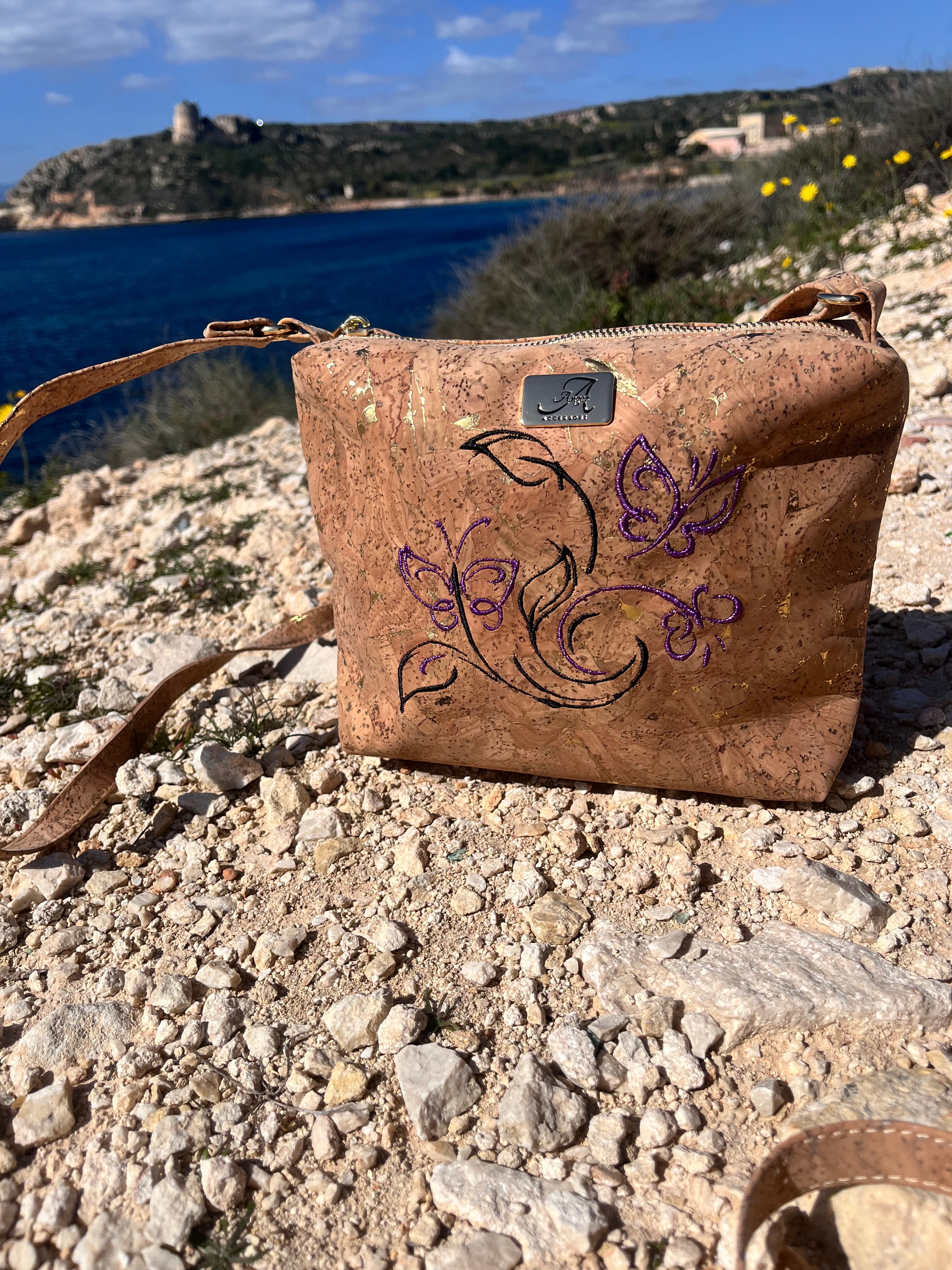 Borsa Aglaia – Farfalle ricamate