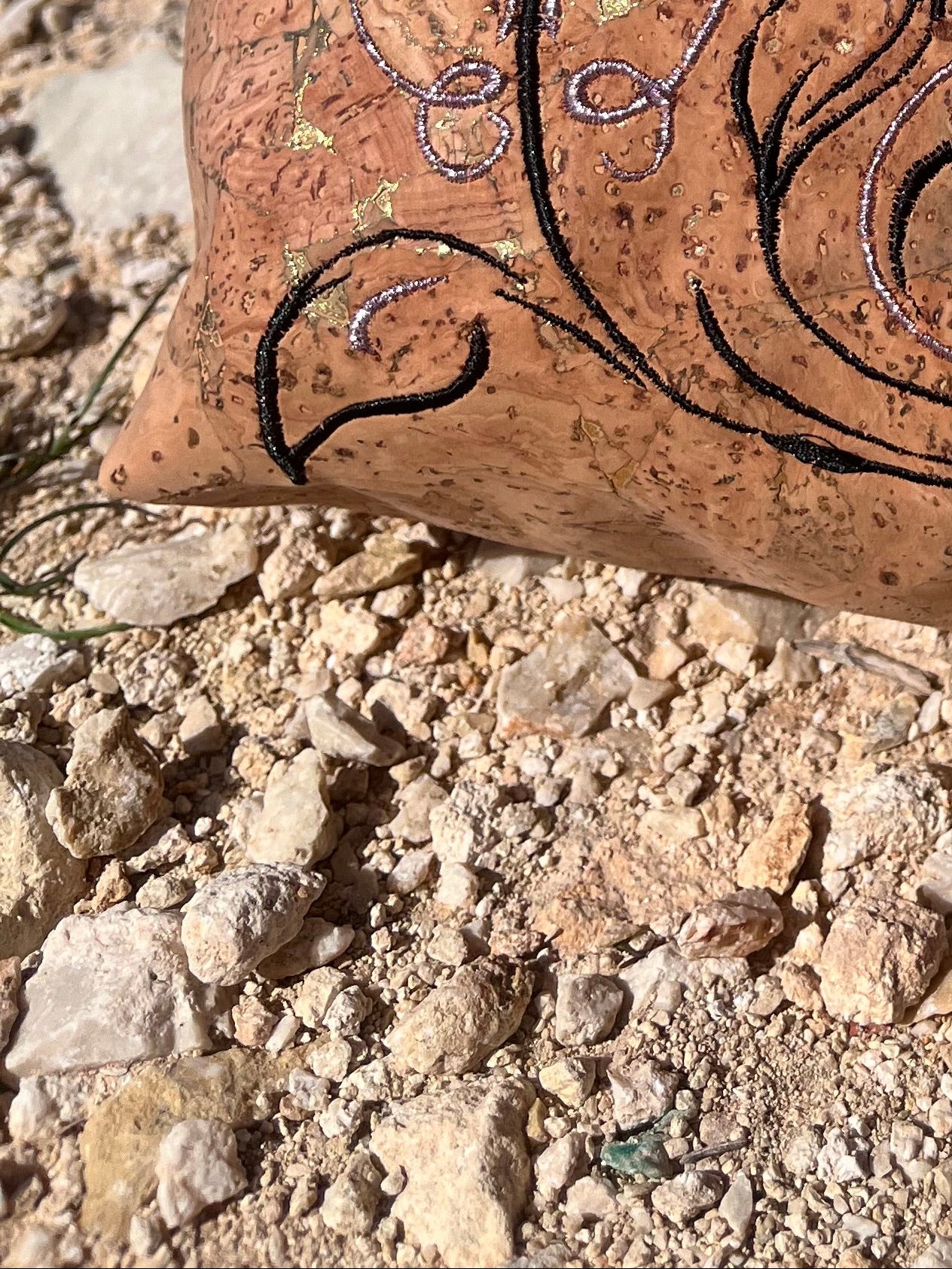 Pochette Alissa – Farfalle ricamate