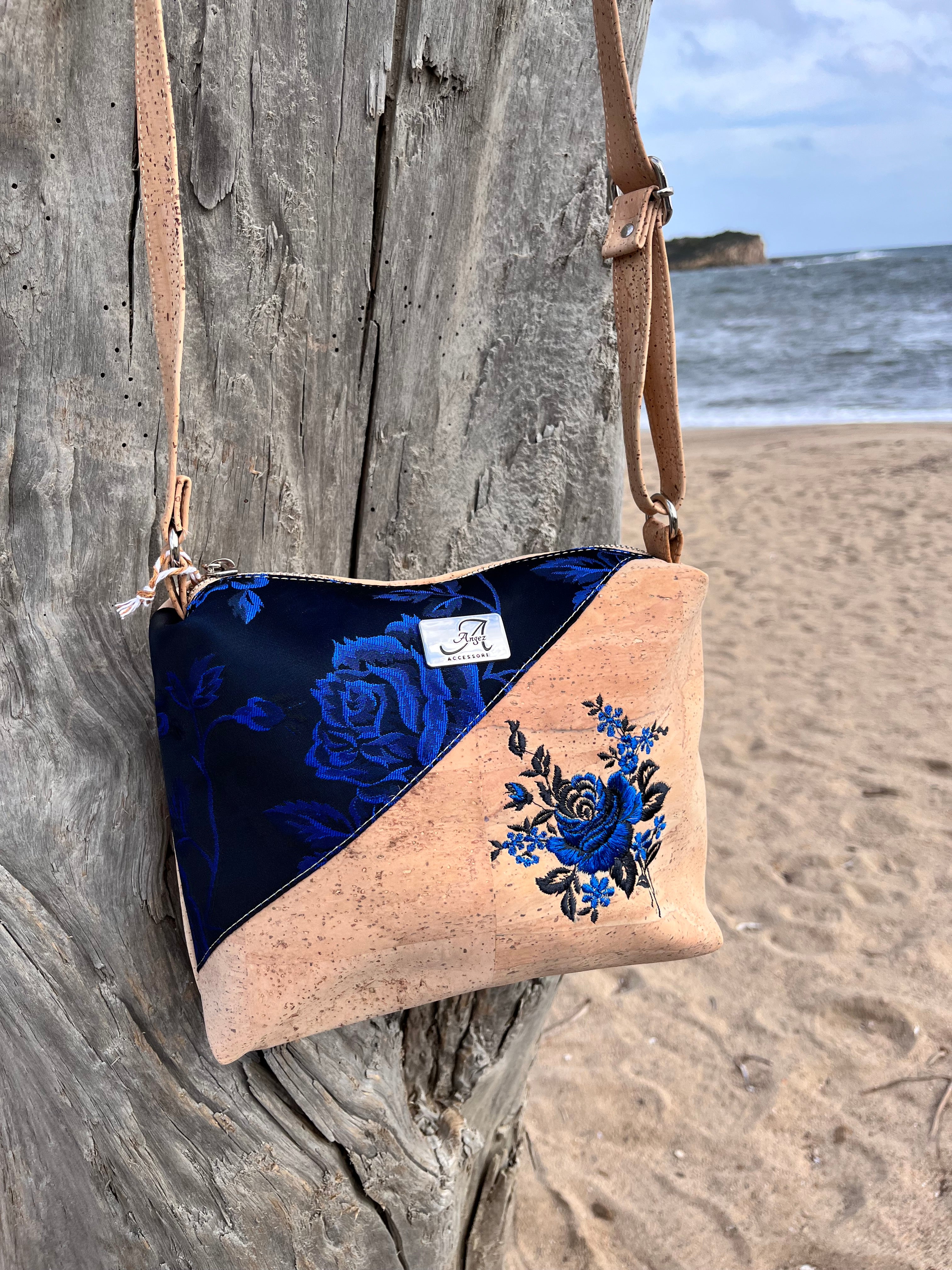 Borsa Aglaia – Eleganza Ricamata