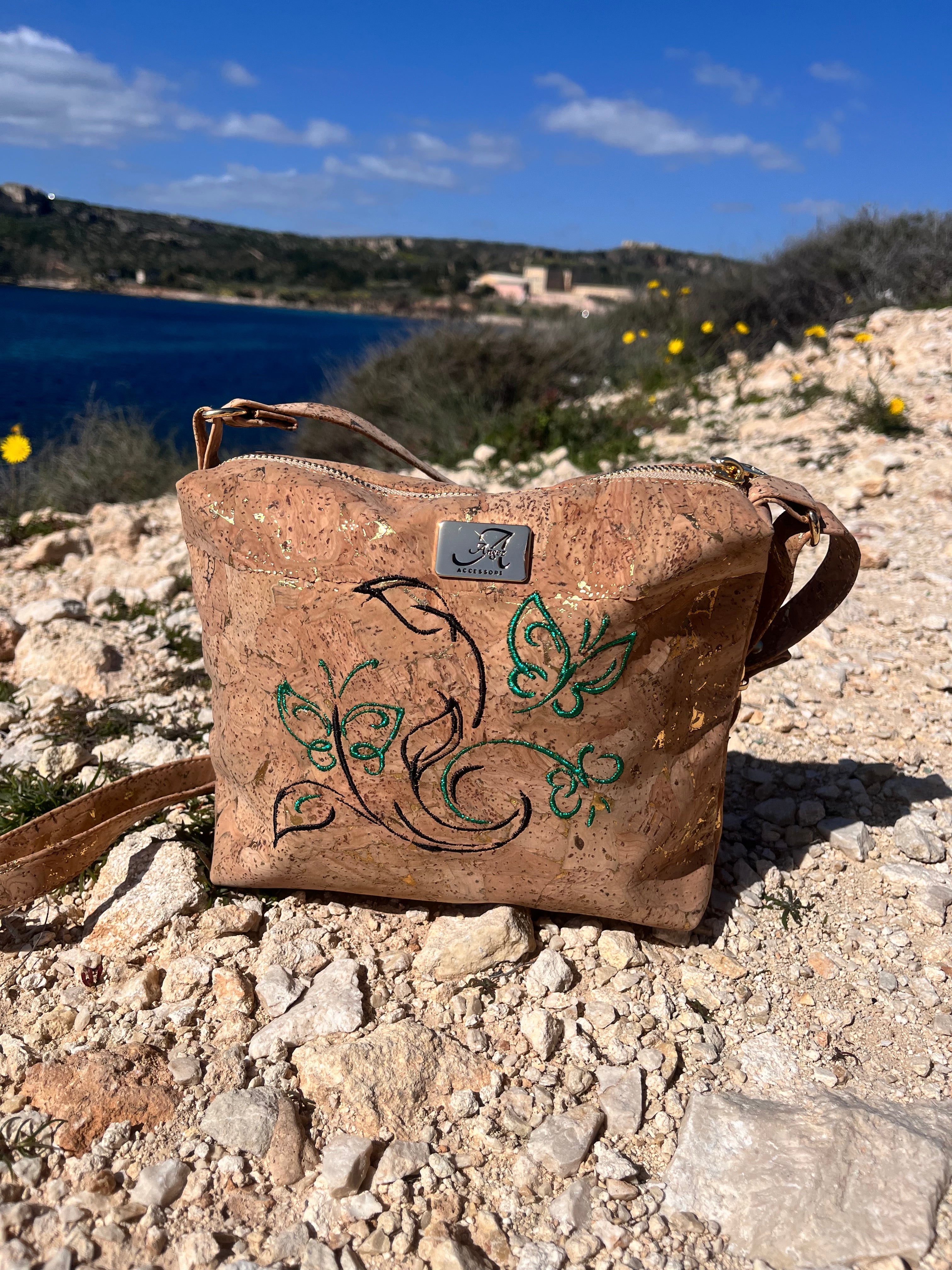 Borsa Aglaia – Farfalle ricamate